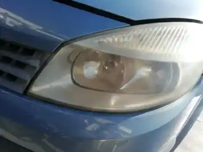 Piesă de schimb auto la mâna a doua FAR STÂNGA pentru RENAULT SCENIC II  Referințe OEM IAM 260605447R  