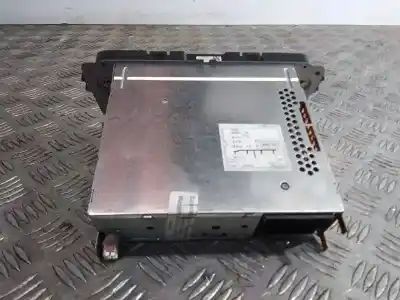 Автозапчастина б/у аудіо система / радіо cd для seat ibiza (6j5) reference посилання на oem iam 6j1035153c  