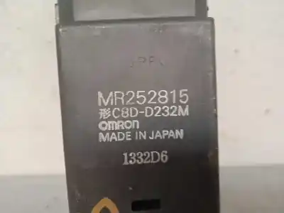 Recambio de automóvil de segunda mano de mando elevalunas delantero izquierdo para mitsubishi galloper (hyundai) 2.5 tdi s.e. confort referencias oem iam mr252815 4 teclas 