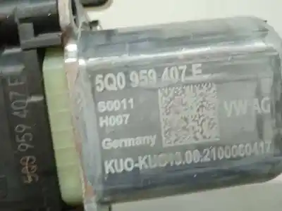 Автозапчастина б/у двиг скла задне ліво для seat ateca (khp) * посилання на oem iam 5q0959407e 5 pins 0130822725 Автозапчастина б/у двиг скла задне ліво для seat ateca (khp) * посилання на oem iam 5q0959407e 5 pins 0130822725