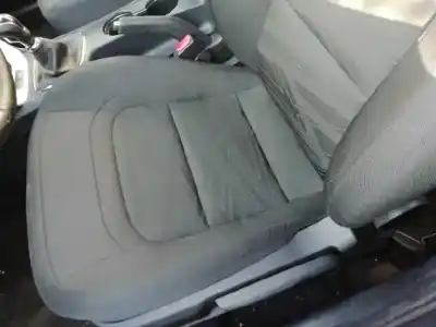 Second-hand car spare part complete seat set for kia cee´d concept oem iam references    Second-hand car spare part complete seat set for kia cee´d concept oem iam references