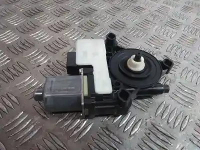 Second-hand car spare part rear left window motor for skoda superb (3v3) ambition oem iam references 5q0959811e  