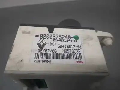 Автозапчастина б/у клімат-контроль для renault vel satis (bj0) initiale посилання на oem iam 8200575240  