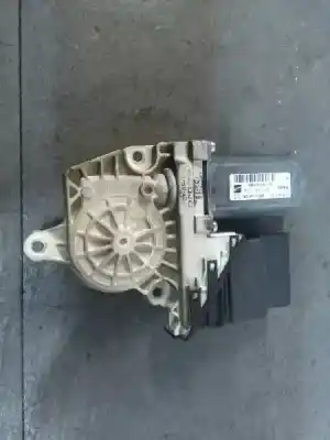 Pezzo di ricambio per auto di seconda mano motore alzacristalli posteriore destro per seat altea xl (5p5) stylance / style riferimenti oem iam 1k0959704m