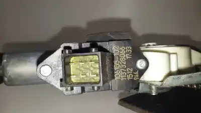 Pezzo di ricambio per auto di seconda mano alzacristalli anteriore destro per opel vectra b berlina 2.2 16v dti cat (y 22 dtr / l50) riferimenti oem iam  6 pins 