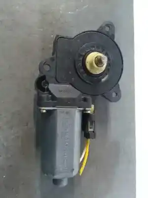 İkinci el araba yedek parçası ön Sol Cam Motoru için FORD FIESTA (CBK) Ambiente OEM IAM referansları 0130821939  