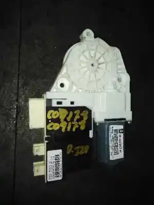 Pièce détachée automobile d'occasion Moteur Lève Vitre Avant Gauche pour CITROEN C5 BERLINA 2.0 16V CAT (RFJ / EW10A) Références OEM IAM 9649304380  