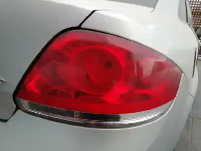 Piesă de schimb auto la mâna a doua lampã spate dreapta pentru fiat linea (110) dynamic referințe oem iam 20190748