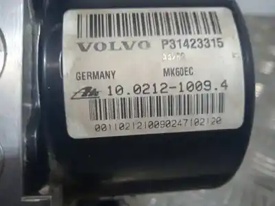 Peça sobressalente para automóvel em segunda mão abs por volvo v40 (2012->) 2.0 inscription [2.0 ltr. - 140 kw diesel cat] referências oem iam p31423315 10096104243 10021210094