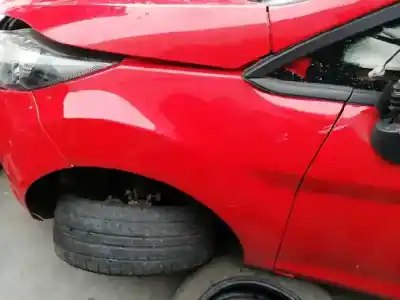 Автозапчасти б/у ЛЕВОЕ ПЕРЕДНЕЕ КРЫЛО за FORD FIESTA (CCN)  ссылки OEM IAM   