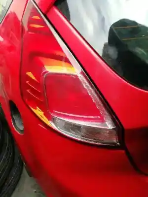 Автозапчасти б/у ЛЕВЫЙ ЗАДНИЙ ФОНАРЬ за FORD FIESTA (CCN)  ссылки OEM IAM C1BB13405A  