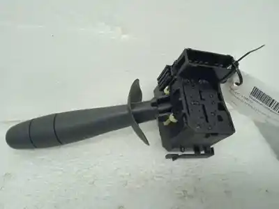 Peça sobressalente para automóvel em segunda mão comutador de limpa vidros por nissan interstar mod. 04 (x70) 2.5 dci diesel cat referências oem iam 8200199519  