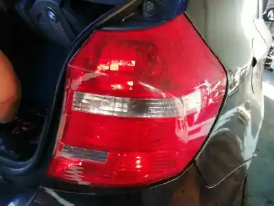 Peça sobressalente para automóvel em segunda mão farolim traseiro direito por bmw serie 1 berlina (e81/e87) 118d referências oem iam 716485605