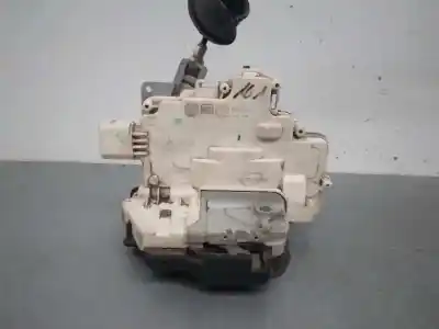 Peça sobressalente para automóvel em segunda mão fechadura da porta dianteira esquerda por audi a6 berlina (4f2) 3.0 tdi quattro (165kw) referências oem iam 4f0839015