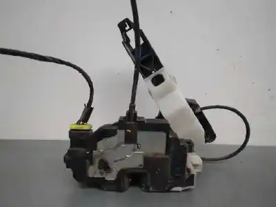 Автозапчасти б/у замок задней правой двери за kia cee´d emotion ссылки oem iam 814201h000  4 cables