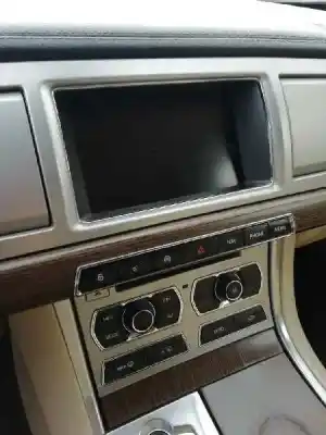 Second-hand car spare part gps navigation system for jaguar xf 2.2 diesel premium luxury oem iam references 7505350126