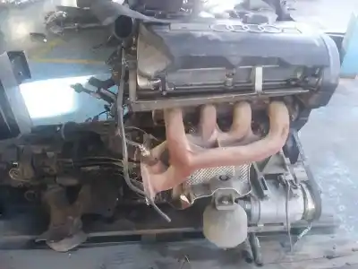 Peça sobressalente para automóvel em segunda mão motor completo por audi a4 berlina (b5) 1.8 referências oem iam adr  