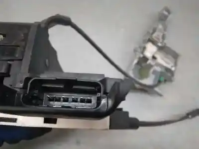 Pezzo di ricambio per auto di seconda mano serratura porta anteriore destra per citroen c3 picasso sx riferimenti oem iam 24097816  