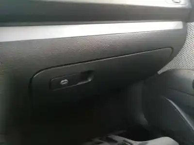 Second-hand car spare part glove compartment for volkswagen scirocco iii (137, 138) 1.4 tsi oem iam references 