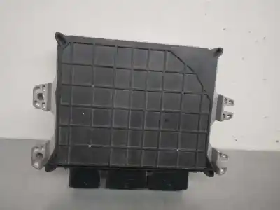 Pièce détachée automobile d'occasion calculateur moteur ecu pour renault megane iv berlina 5p r.s. trophy références oem iam 237103569s  237100361s