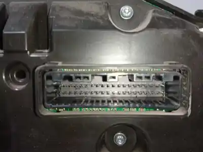 Peça sobressalente para automóvel em segunda mão quadrante por toyota auris hybrid active referências oem iam   