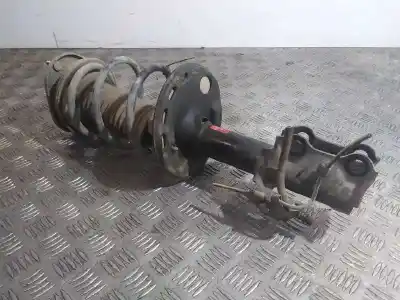 Peça sobressalente para automóvel em segunda mão amortecedor dianteiro direito por toyota auris hybrid active referências oem iam 339700