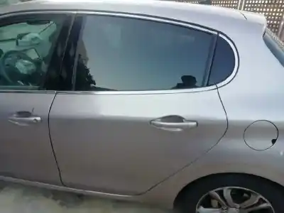 Piesă de schimb auto la mâna a doua usa stanga spate pentru peugeot 208 allure referințe oem iam 