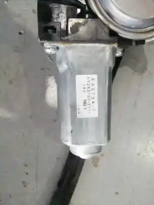 Автозапчасти б/у регулятор стекла переднего правого за chrysler voyager (rg) motor 2.8 ltr. - 110 kw crd cat ссылки oem iam   