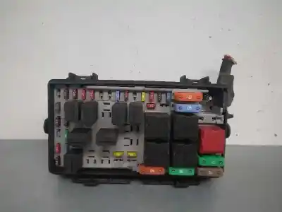 Second-hand car spare part fuse box unit for opel corsa d enjoy oem iam references 13217394  