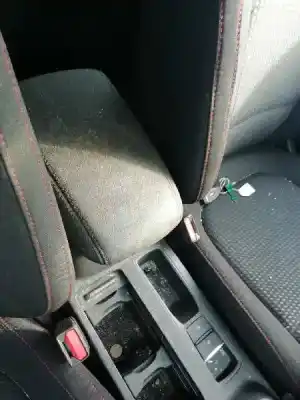 Автозапчастина б/у центральний подлокник для ford focus lim. st-line посилання на oem iam ds7t15k603aa