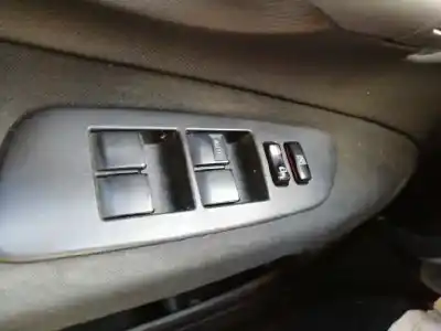 Автозапчасти б/у выключатель левого переднего окна за toyota auris (_e15_) 2.0 d-4d (ade150_) ссылки oem iam 9240b73