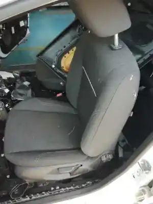 Автозапчасти б/у ЛЕВОЕ ПЕРЕДНЕЕ СИДЕНИЕ за FORD FIESTA (CCN)  ссылки OEM IAM   
