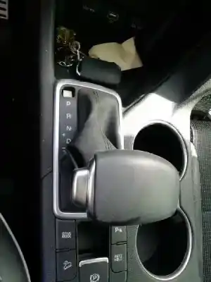 Tweedehands auto-onderdeel versnellingshendel knop voor kia sportage iv (ql, qle) 1.6 crdi oem iam-referenties 