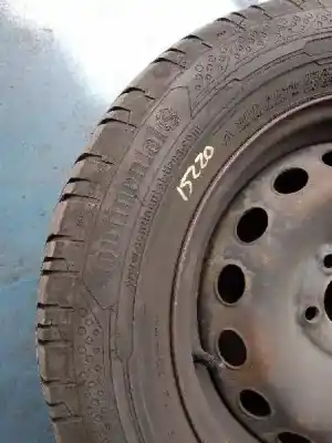Pièce détachée automobile d'occasion pneu pour fiat doblo cargo basis kasten références oem iam 195-65-15 95t  
