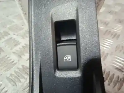 Second-hand car spare part right front power window switch for maxus edeliver 3 (modelo) oem iam references c00100426  