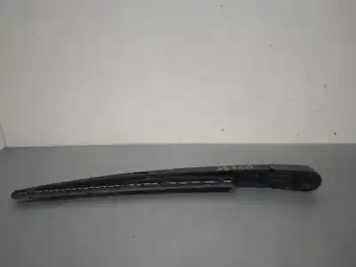 Second-hand car spare part rear windshield wiper arm for kia rio basic oem iam references   