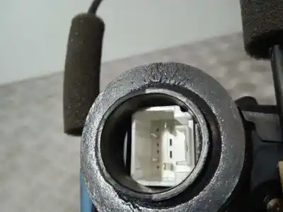 Автозапчасти б/у замок задней правой двери за lexus ct 200h ссылки oem iam  4 pins 