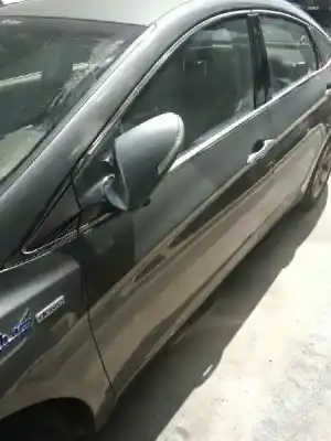 Tweedehands auto-onderdeel linker voordeur voor hyundai i40 premium oem iam-referenties 760033z000