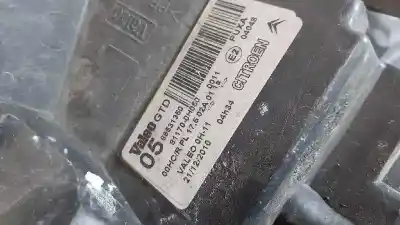Second-hand car spare part left headlight for citroen c1 sx oem iam references 89531350  