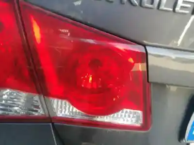 Pezzo di ricambio per auto di seconda mano luce di coda interna sinistra per chevrolet cruze 2.0 diesel cat riferimenti oem iam 