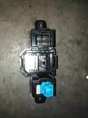 Pezzo di ricambio per auto di seconda mano controllo specchio per nissan note acenta riferimenti oem iam 255703tb1a  