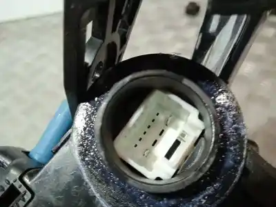 Автозапчасти б/у замок задней правой двери за toyota rav 4 iii (_a3_) 2.2 d 4wd (ala30_) ссылки oem iam  2 pins 