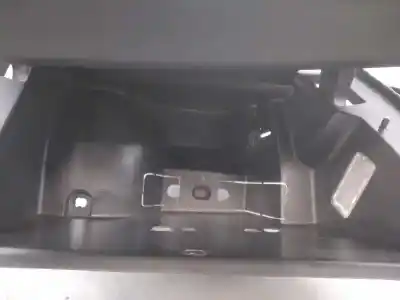 Автозапчастина б/у бардачок для citroen c4 picasso feel посилання на oem iam 1224788xz  96778791zd