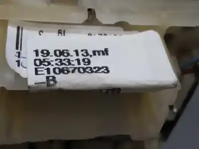 Pezzo di ricambio per auto di seconda mano comando pulito per renault captur zen riferimenti oem iam 255675887r  e10670323