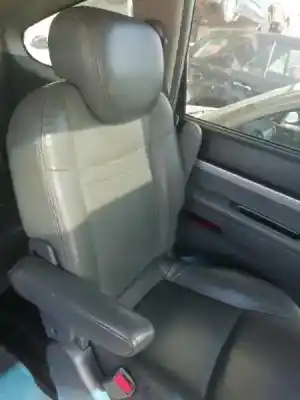 Second-hand car spare part rear left seat for ssangyong rodius 2.7 turbodiesel cat oem iam references   