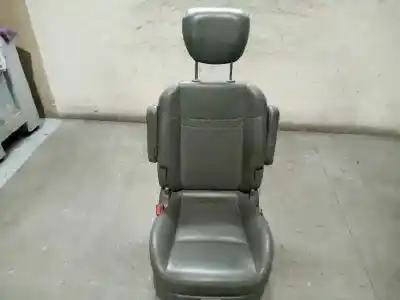 Second-hand car spare part rear left seat for ssangyong rodius 2.7 turbodiesel cat oem iam references 