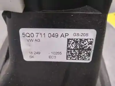 Автозапчасти б/у распределение коробки передач за seat leon st (5f8) 1.6 tdi ссылки oem iam 5q0711049ap  