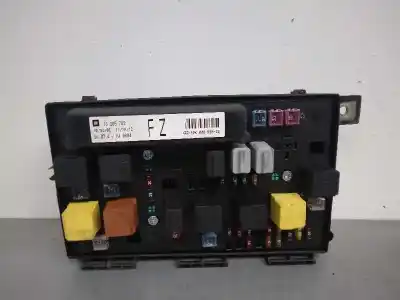 İkinci el araba yedek parçası bsm kontrol ünitesi için opel astra h berlina cosmo oem iam referansları 13205783  