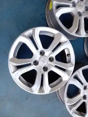 Pièce détachée automobile d'occasion jeu de jantes pour peugeot 208 allure références oem iam 6.0jx16 ch4 et23  