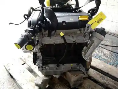 Recambio de automóvil de segunda mano de motor completo para opel corsa c 1.2 16v cat (z 12 xe / lw4) referencias oem iam z12xe  